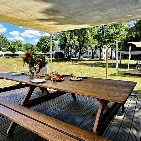 Julinek Camp Kamp alanı